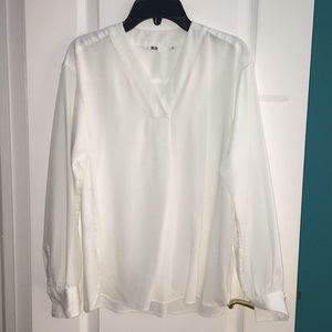 Uniqlo White Long Sleeve Blouse *Worn Once*